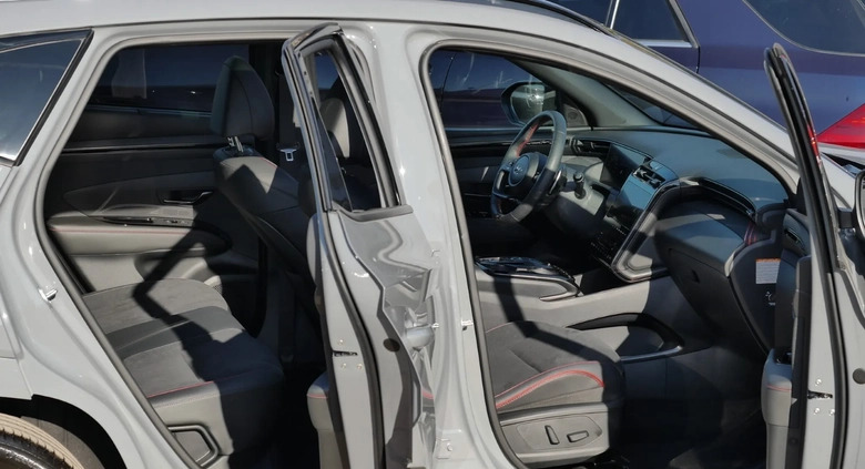 Hyundai Tucson cena 184500 przebieg: 4010, rok produkcji 2021 z Radom małe 781